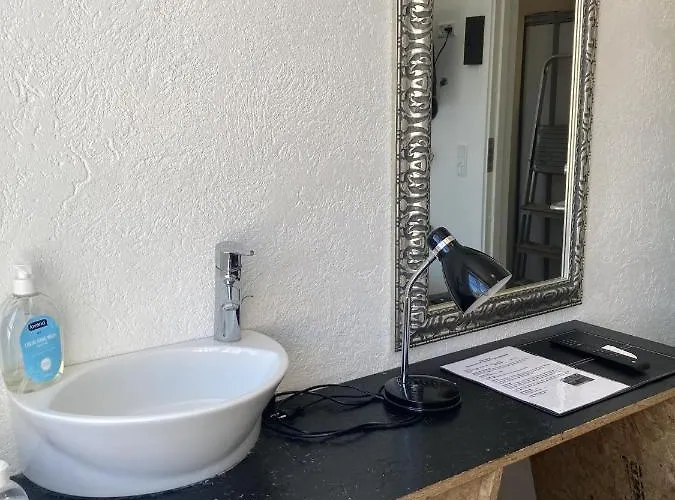 Sniva Bed & Breakfast *